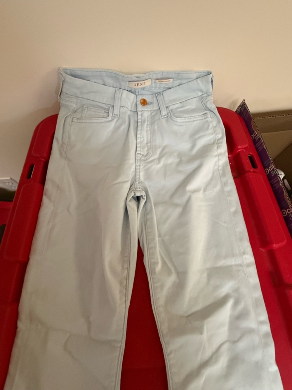 JEN7 Light Blue Straight Leg JeansSize 2